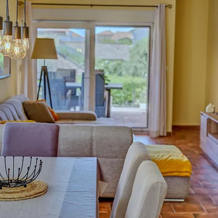 別荘 Anovi 1 - Haus Mit Zwei Schlafzimmern By Interhome *