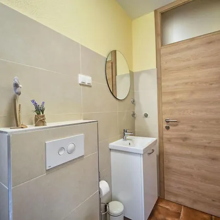 Anovi 1 - Haus Mit Zwei Schlafzimmern By Interhome 別荘