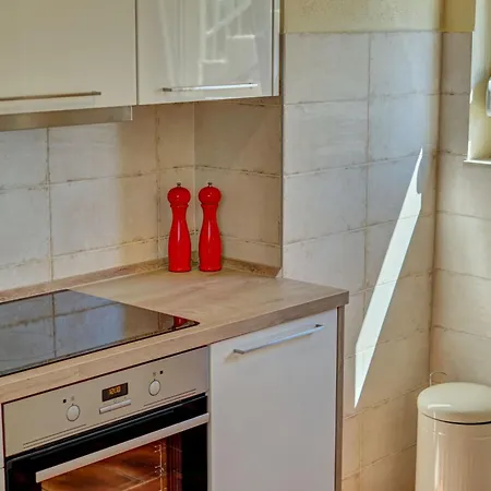 別荘 Anovi 1 - Haus Mit Zwei Schlafzimmern By Interhome *